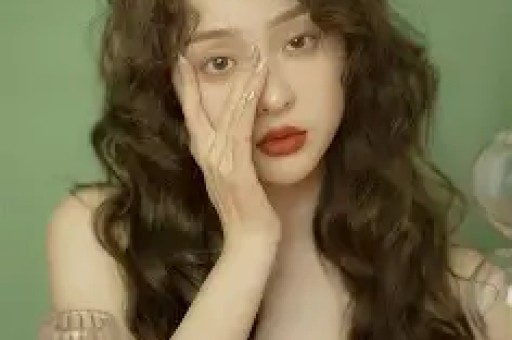 合伙人曝白冰婚内出轨！炸裂聊天记录被泄女方拿亲密录音威胁