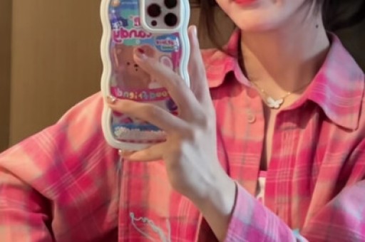 大批明星集体翻车董宇辉遭遇网友：这一次狼真的来了-第1张图片-